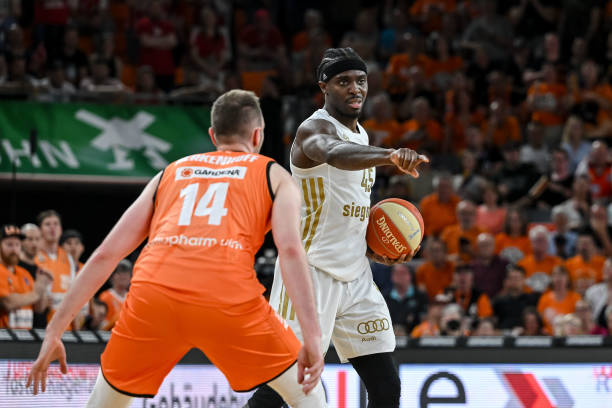 更重要的是 更重要的是