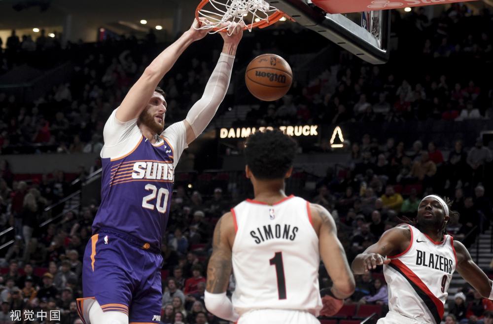 整个球队在 整个球队在